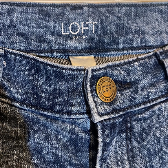 Loft Modern Skinny Floral Jeans 4 - Picture 4 of 5
